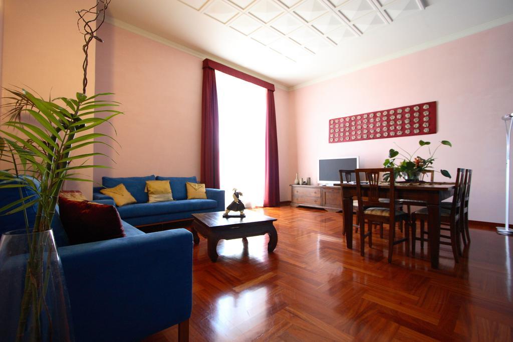 Casa Dei Mercanti Town House Lecce Kamer foto
