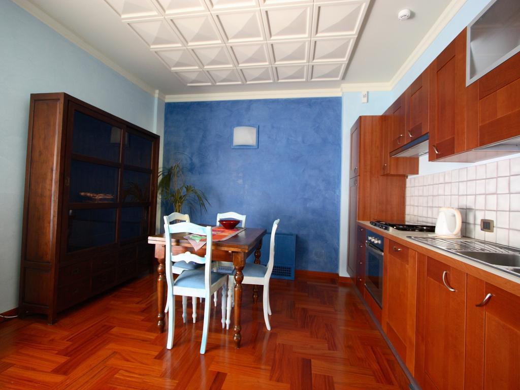 Casa Dei Mercanti Town House Lecce Kamer foto