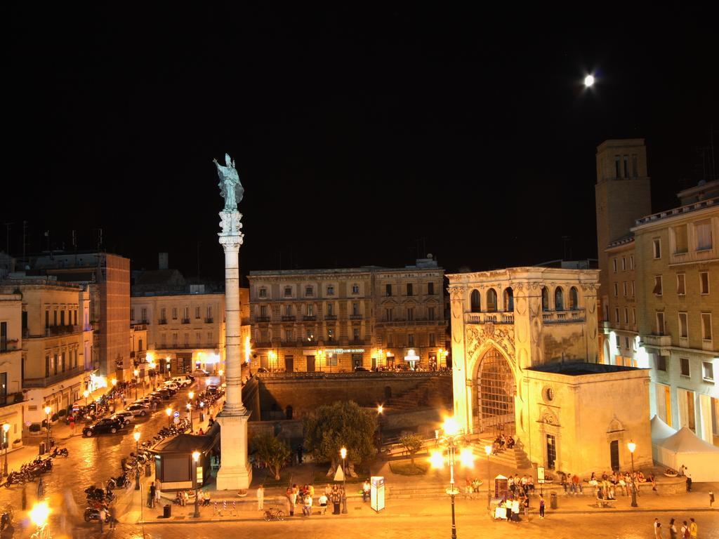 Casa Dei Mercanti Town House Lecce Buitenkant foto