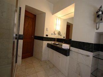 Casa Dei Mercanti Town House Lecce Buitenkant foto